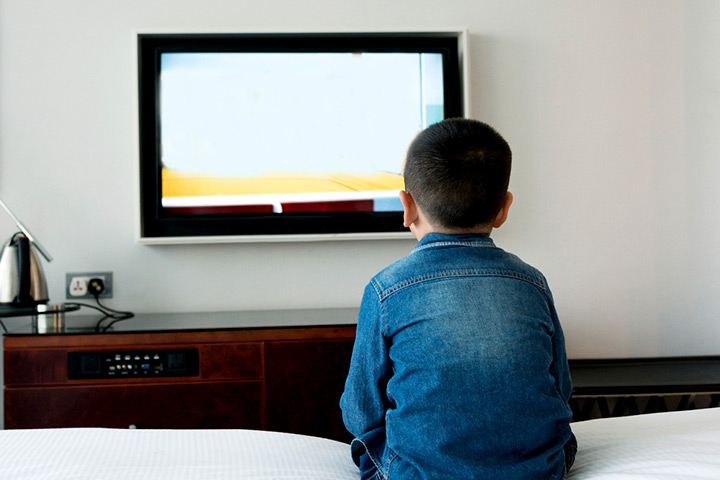 Good And Bad Effects Of Television On Children 2